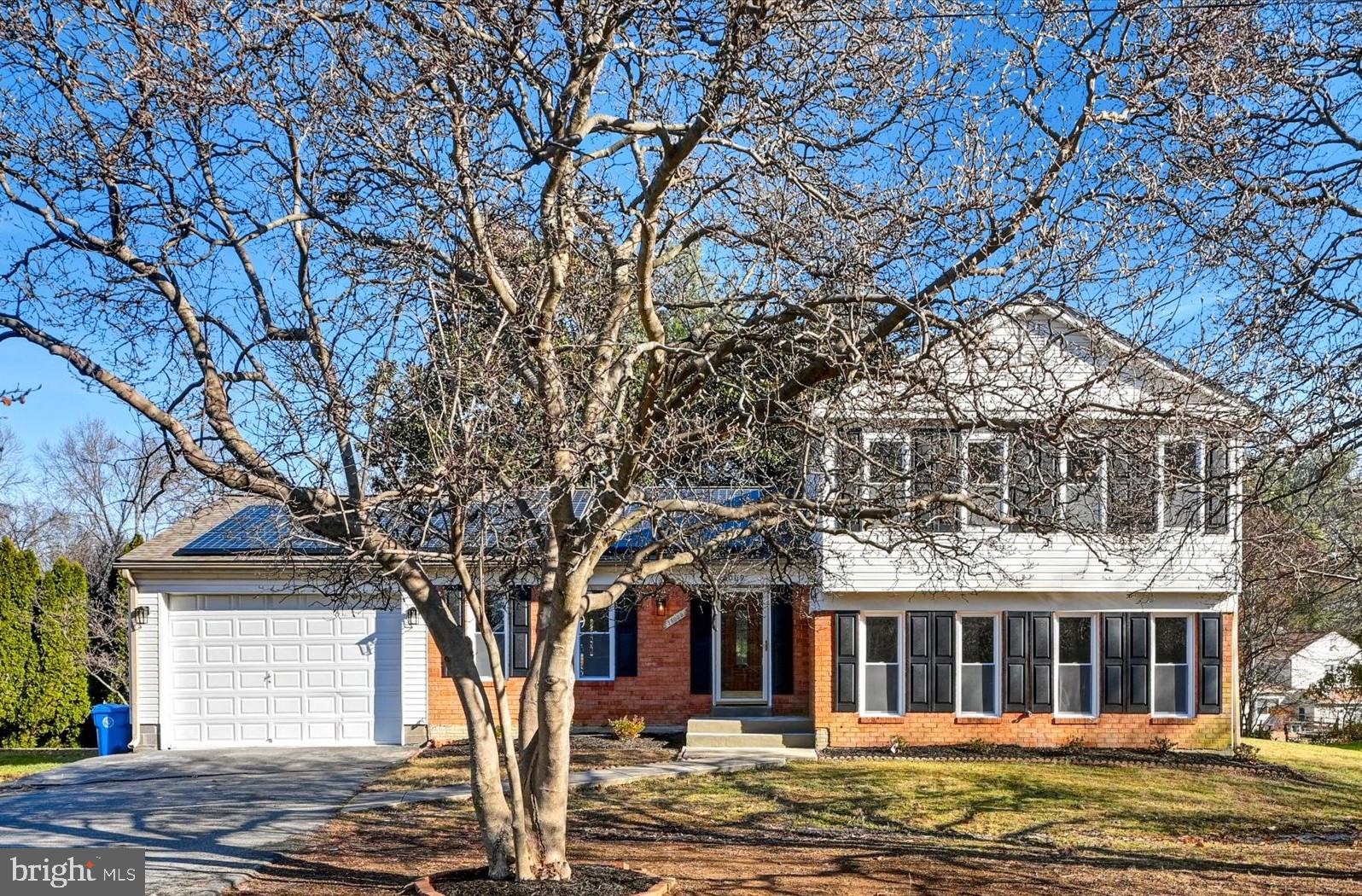 18009 Cashell Road Olney, MD 20832 - Photo 2 of 34