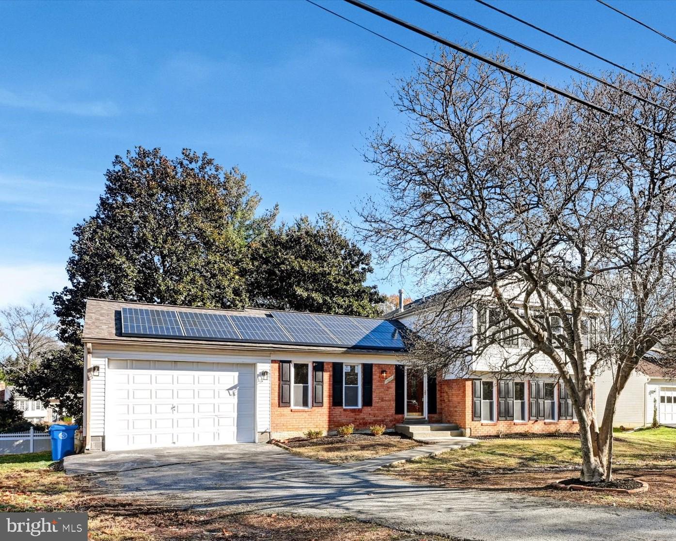 18009 Cashell Road Olney, MD 20832 - Photo 4 of 34