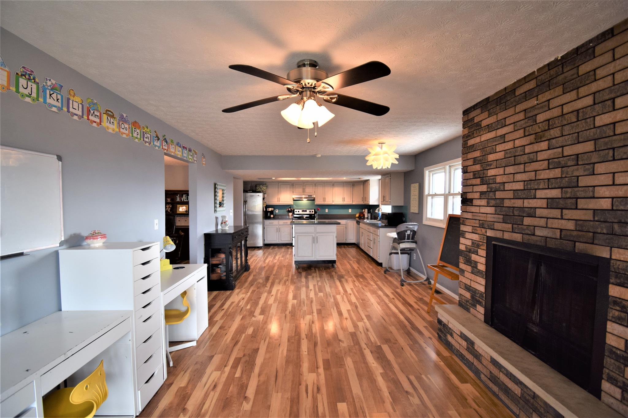 10260 East Richview Road Mount Vernon, IL 62864 - Photo 8 of 30