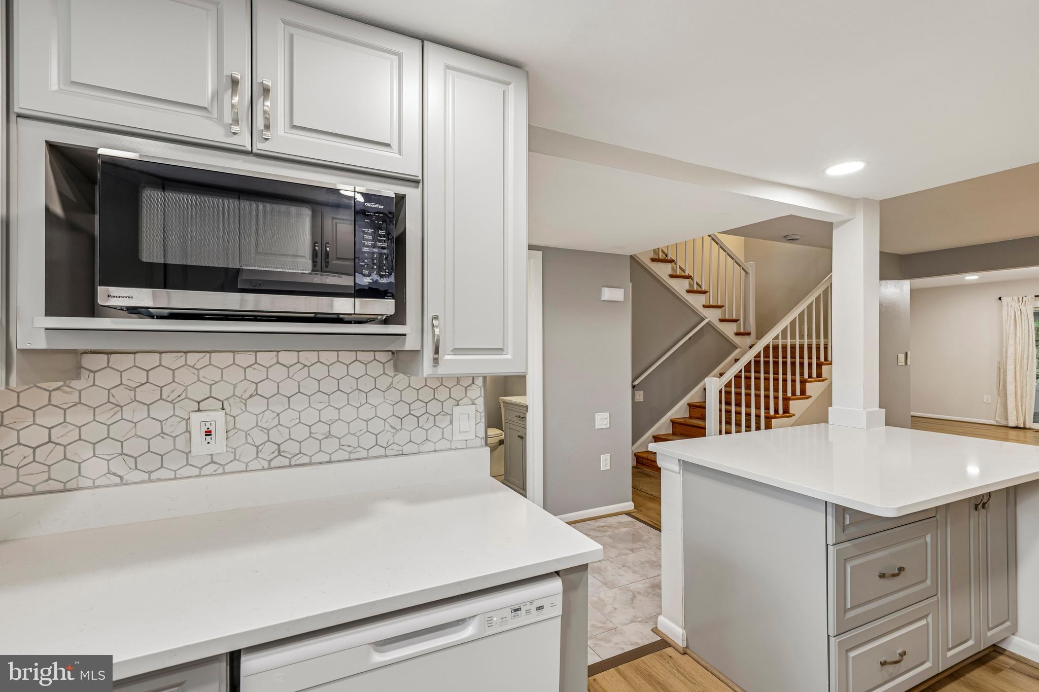 3546 Chiswick Court, Unit 36B Silver Spring, MD 20906 - Photo 9 of 36 Kitchen