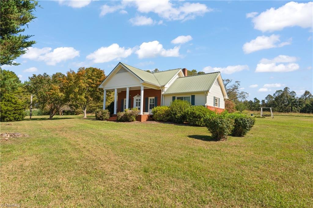 3012 Orange Grove Road Hillsborough, NC 27278 - Photo 8 of 43 Gallery Image 8