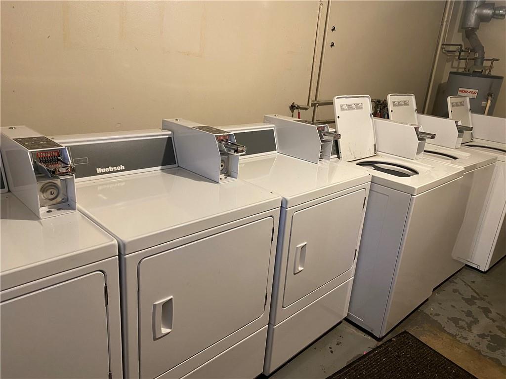 1 Penn Ridge Court, Unit 10 Pittsburgh, PA 15235 - Photo 18 of 23 a utility room with dryer and washer