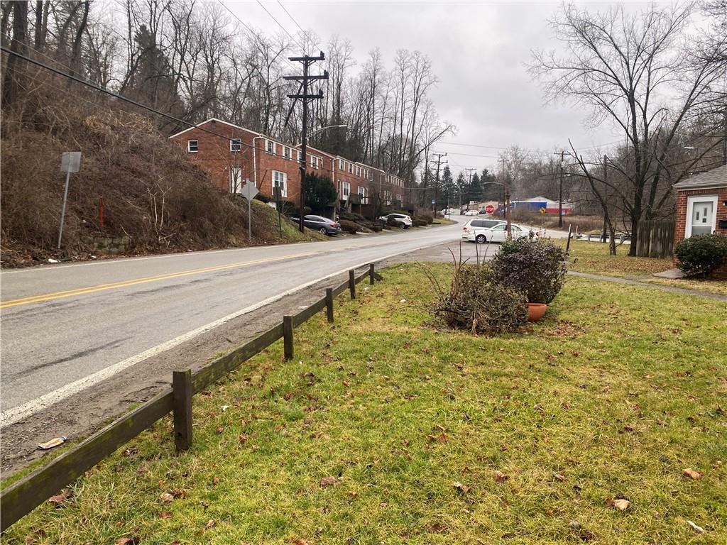 1 Penn Ridge Court, Unit 10 Pittsburgh, PA 15235 - Photo 22 of 23 a view of a swimming pool with an outdoor seating