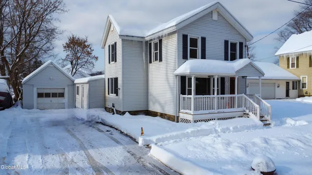 $269,900 | 119 Maple Avenue, Florida, NY 12069