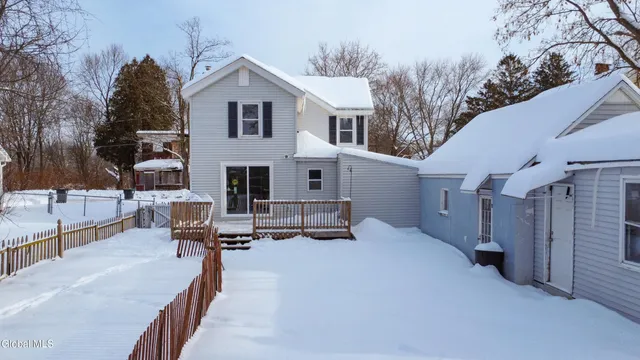 $269,900 | 119 Maple Avenue, Florida, NY 12069