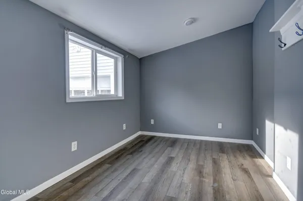 $249,999 | 119 Maple Avenue, Florida, NY 12069