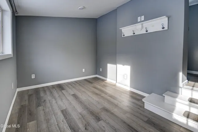 $269,900 | 119 Maple Avenue, Florida, NY 12069