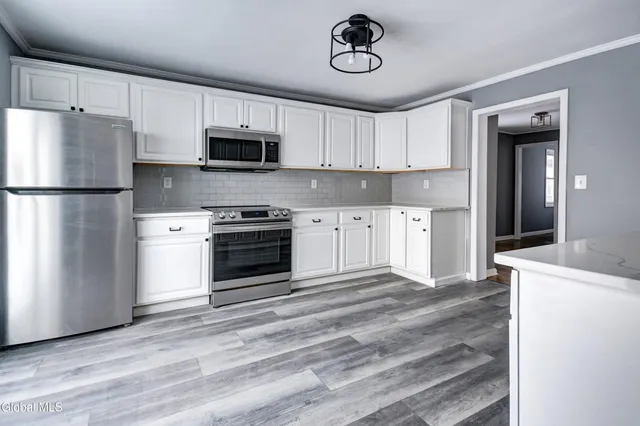 $269,900 | 119 Maple Avenue, Florida, NY 12069