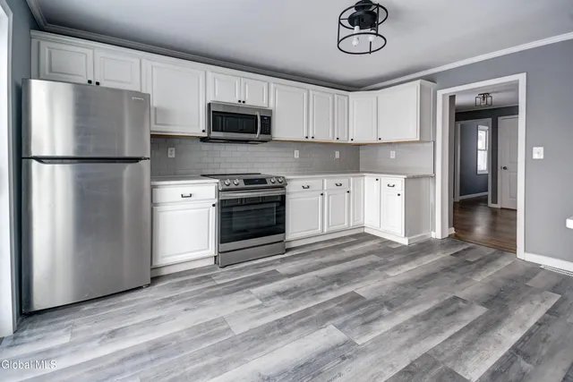 $269,900 | 119 Maple Avenue, Florida, NY 12069