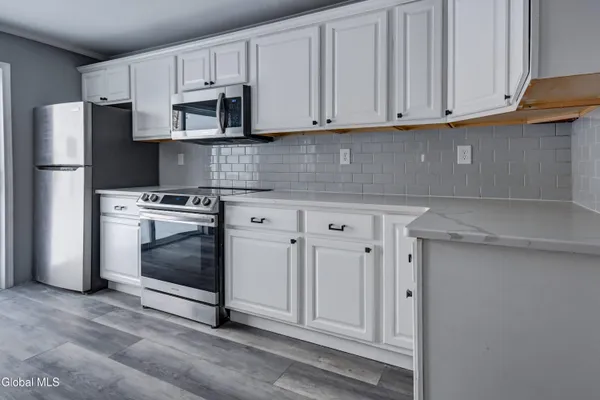 $249,999 | 119 Maple Avenue, Florida, NY 12069