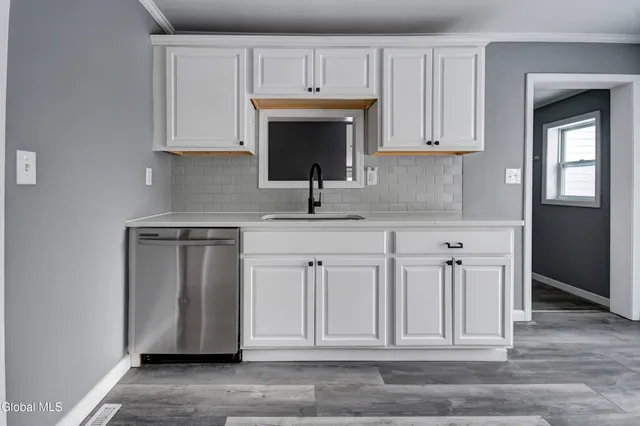 $269,900 | 119 Maple Avenue, Florida, NY 12069