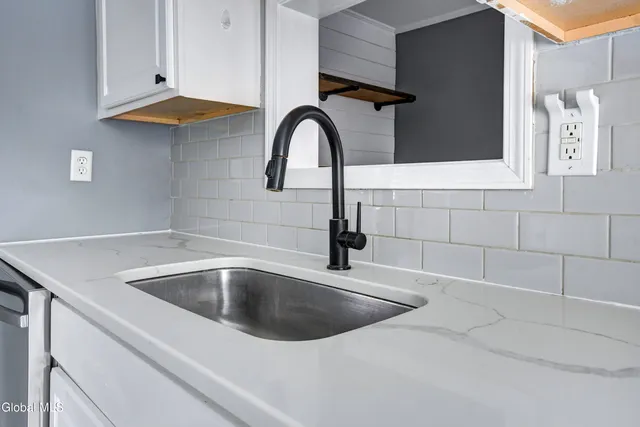 $269,900 | 119 Maple Avenue, Florida, NY 12069