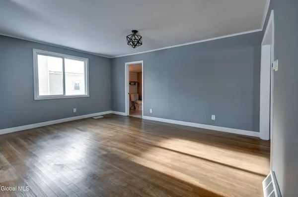$249,999 | 119 Maple Avenue, Florida, NY 12069