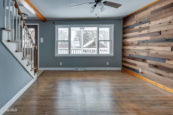 $249,999 | 119 Maple Avenue, Florida, NY 12069