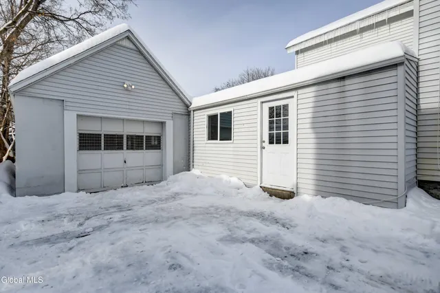 $269,900 | 119 Maple Avenue, Florida, NY 12069