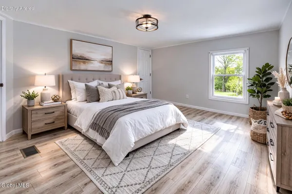 $249,999 | 119 Maple Avenue, Florida, NY 12069