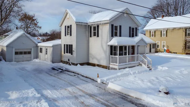 $269,900 | 119 Maple Avenue, Florida, NY 12069