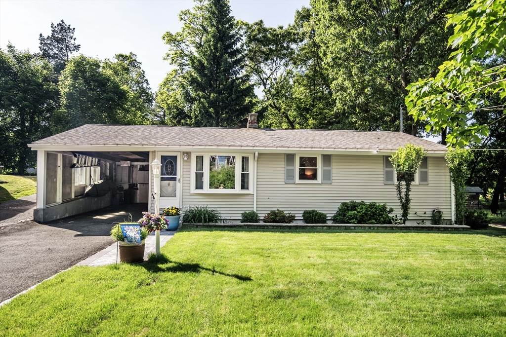 32 Great Woods Road Saugus, MA 01906 - Photo 1 of 39 Gallery Image 1