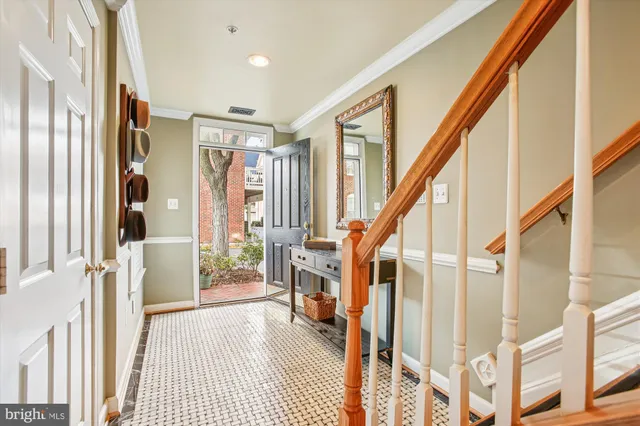 $1,049,000 | 703 Capitol Square Place Southwest, Washington, DC 20024