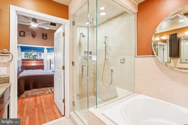 $1,049,000 | 703 Capitol Square Place Southwest, Washington, DC 20024