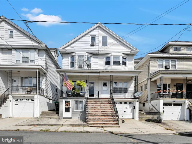 $133,000 | 209 Indiana Avenue, Shenandoah, PA 17976