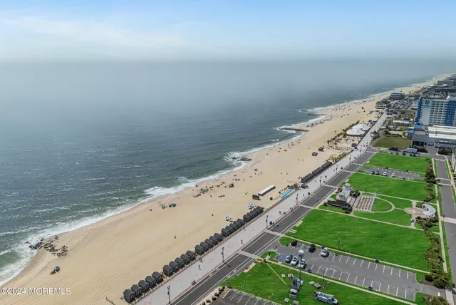 $40,000 | 33 Cooper Avenue, Unit 215, Long Branch, NJ 07740