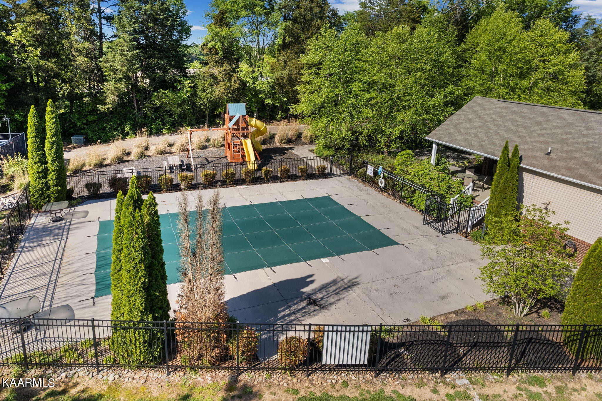 1825 Turning Point Road Powell, TN 37849 - Photo 36 of 40 an aerial view of a house with garden space and street view