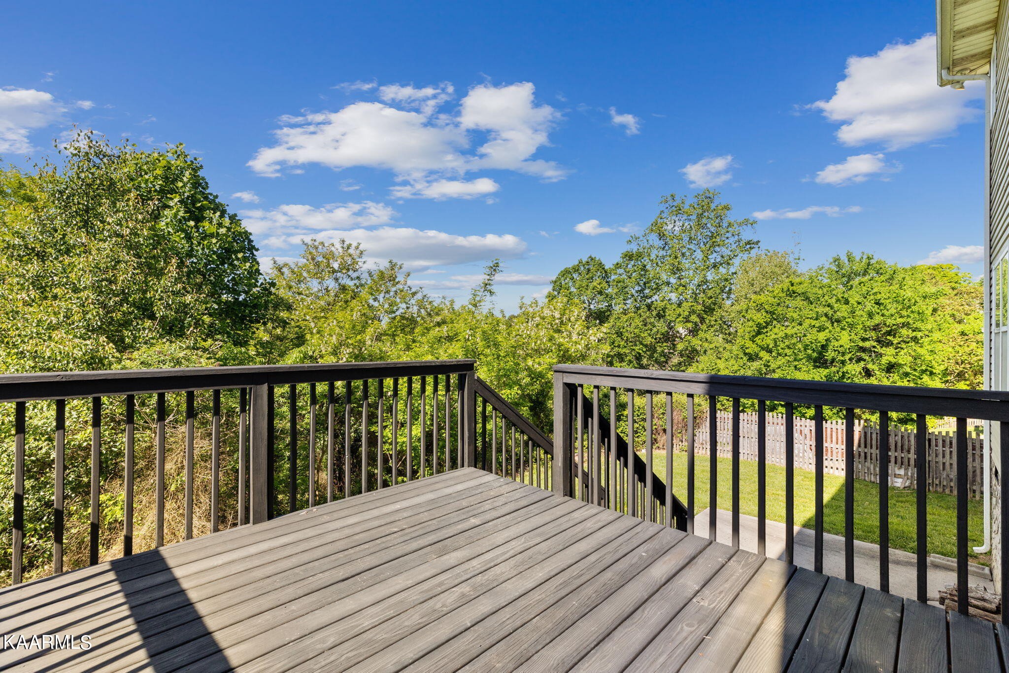 1825 Turning Point Road Powell, TN 37849 - Photo 5 of 40 a view of balcony with wooden floor