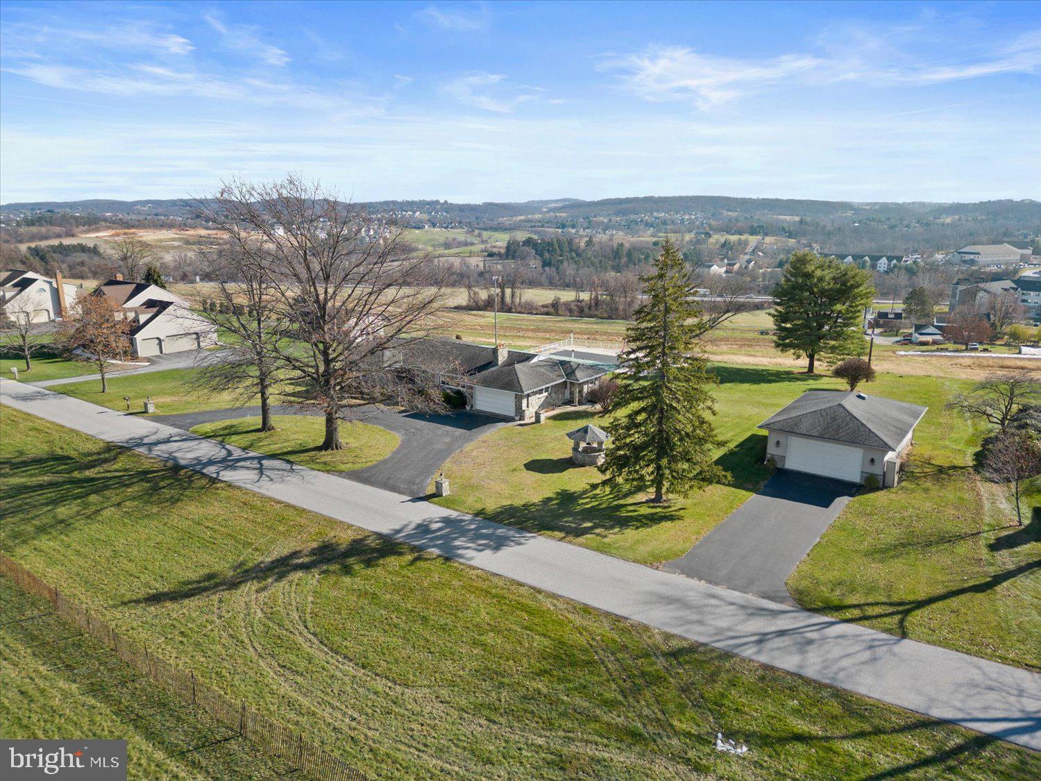578 Owen Road York, PA 17403 - Photo 1 of 75 Gallery Image 1