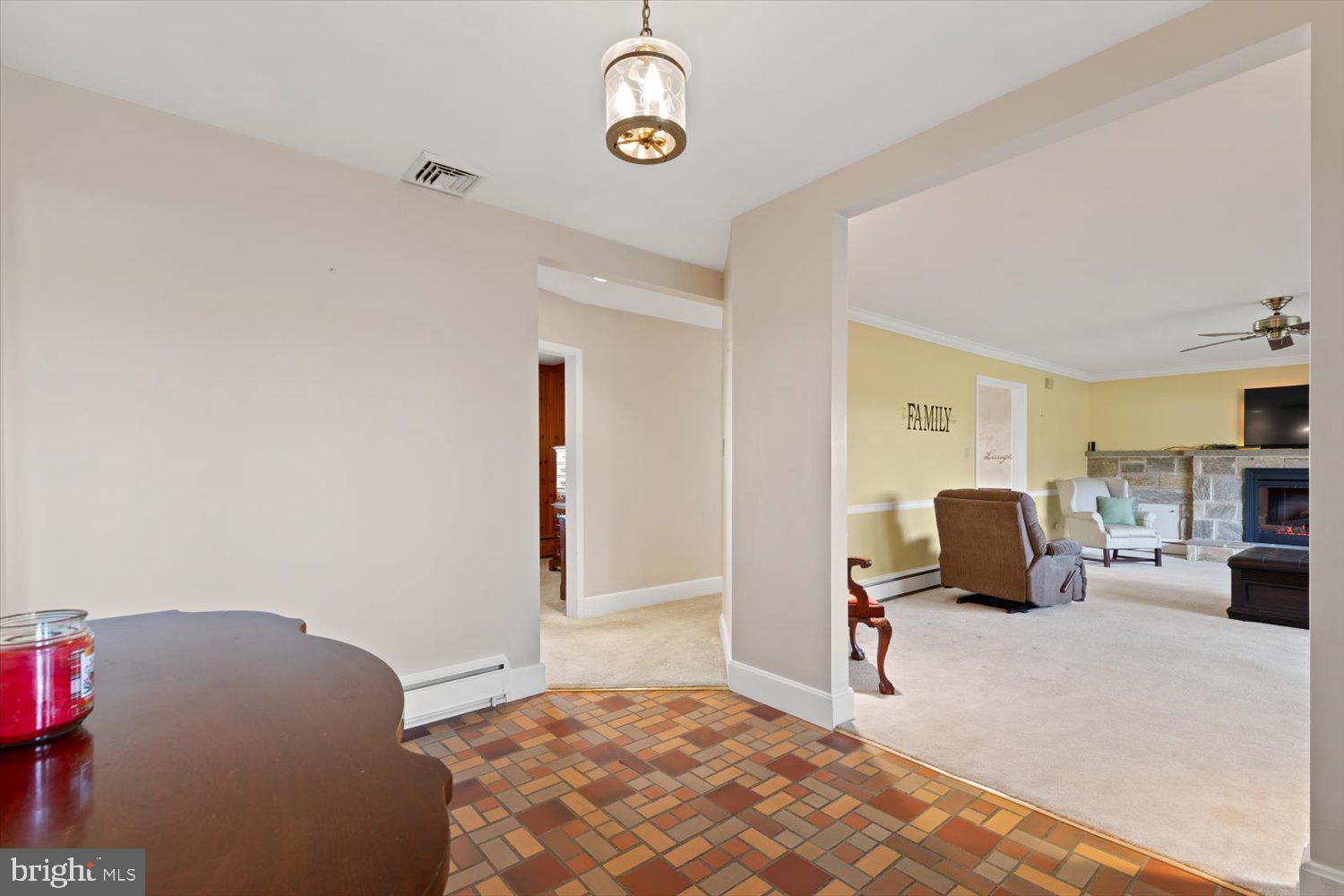 578 Owen Road York, PA 17403 - Photo 17 of 75 Foyer