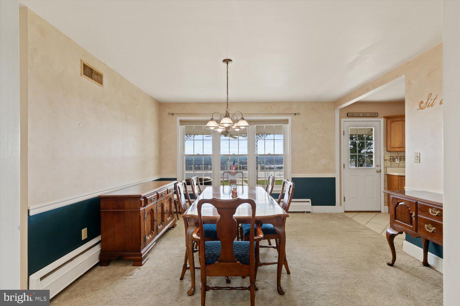 578 Owen Road York, PA 17403 - Photo 22 of 75 Dining Room