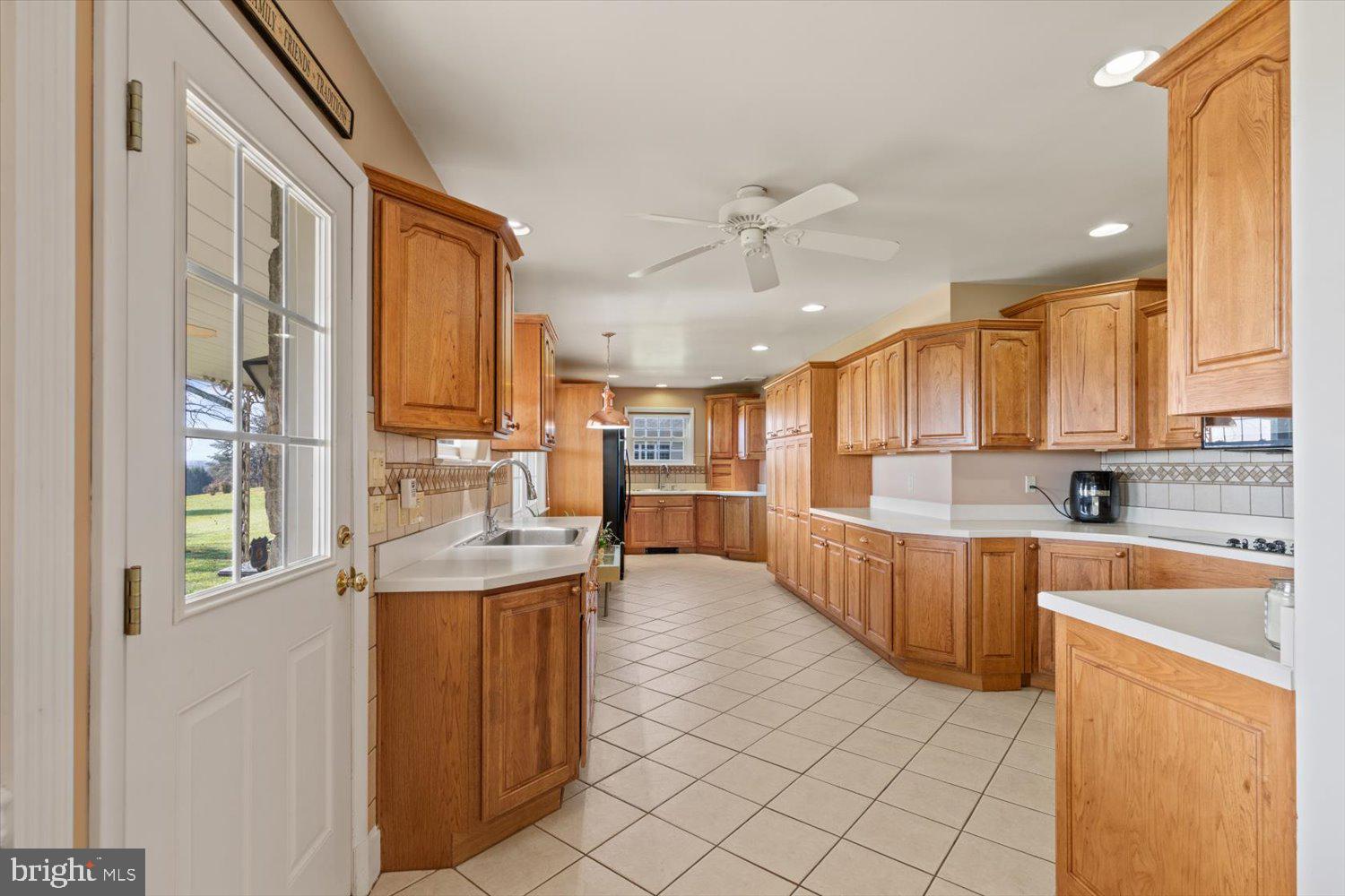 578 Owen Road York, PA 17403 - Photo 24 of 75 Kitchen