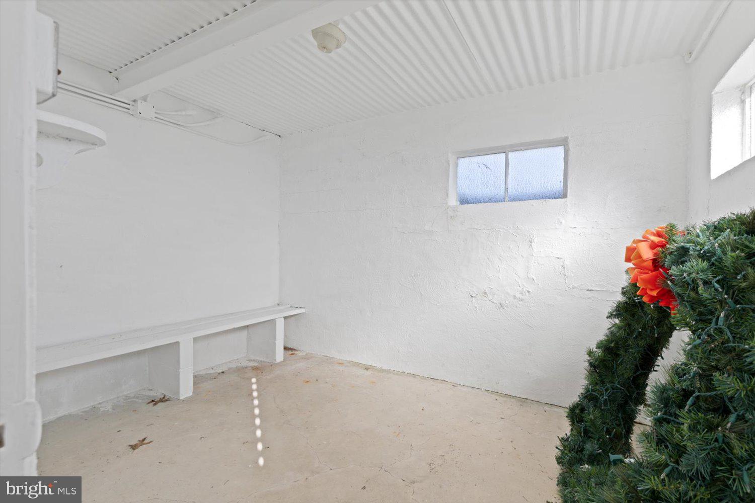 578 Owen Road York, PA 17403 - Photo 72 of 75 Changing room #1