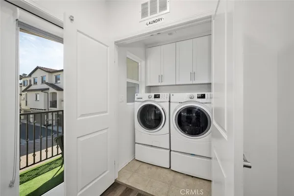 $4,000 | 3315 West Rovigo Drive, Anaheim, CA 92801