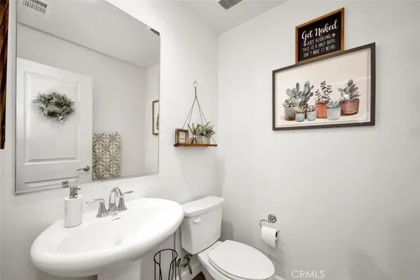 $4,000 | 3315 West Rovigo Drive, Anaheim, CA 92801