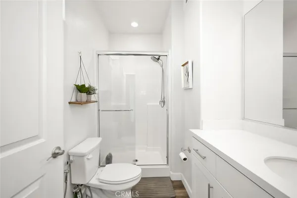 $4,000 | 3315 West Rovigo Drive, Anaheim, CA 92801