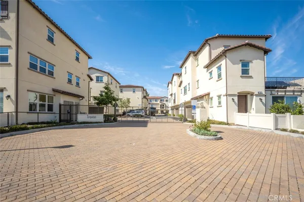 $4,000 | 3315 West Rovigo Drive, Anaheim, CA 92801