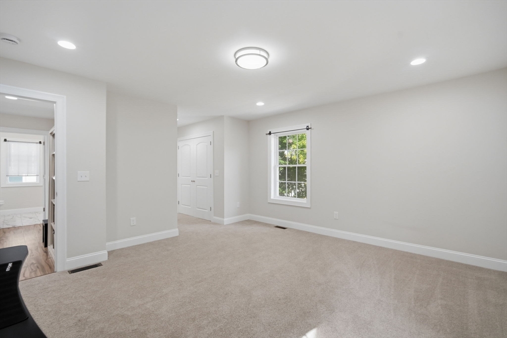 24 Medford Street Springfield, MA 01107 - Photo 23 of 32 Gallery Image 23