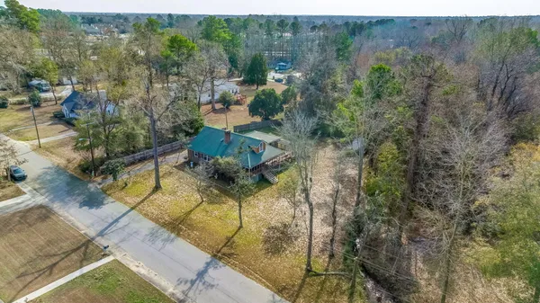 $375,000 | 417 Dennis Avenue, Moncks Corner, SC 29461