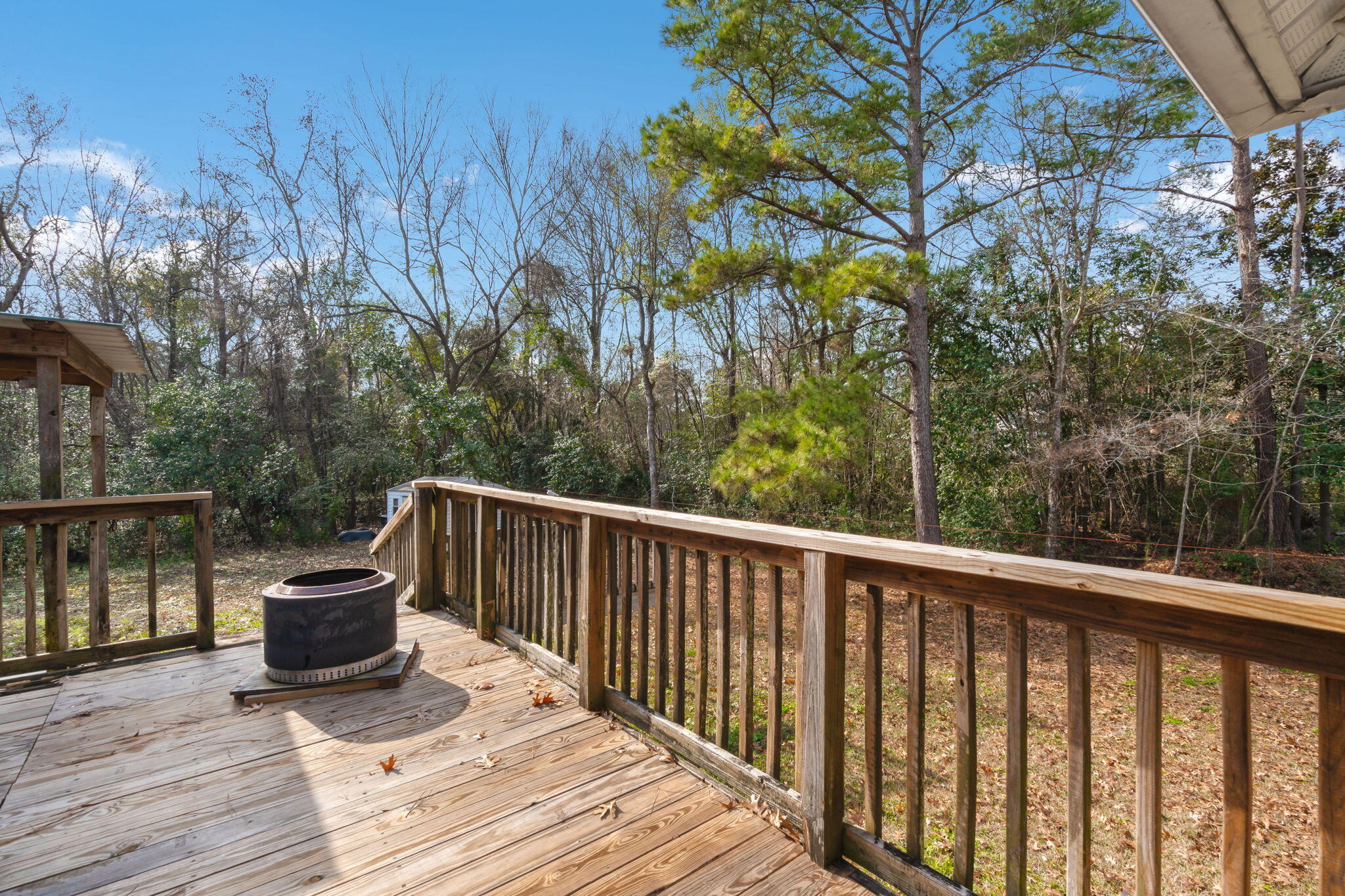 417 Dennis Avenue Moncks Corner, SC 29461 - Photo 35 of 43 Side deck