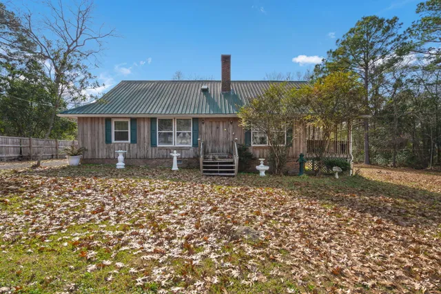 $375,000 | 417 Dennis Avenue, Moncks Corner, SC 29461