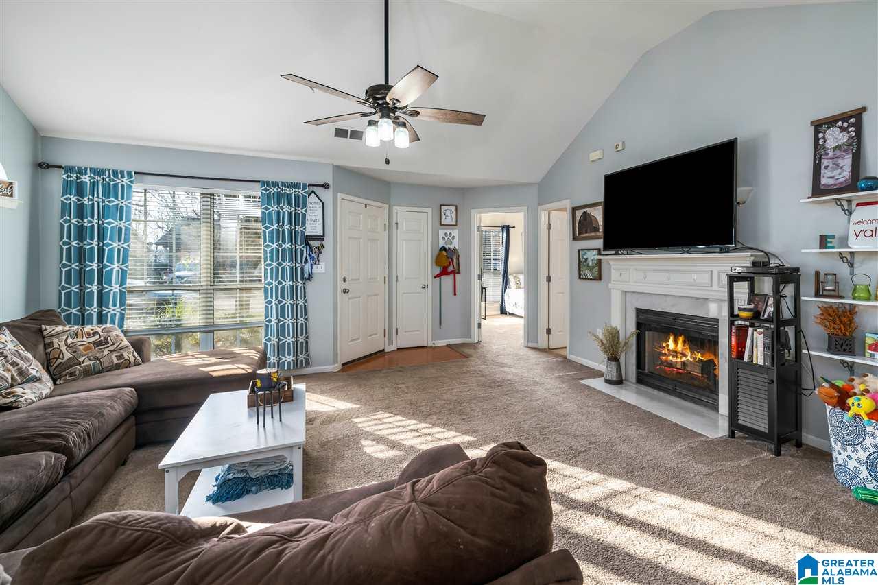 432 Midridge Lane Pelham, AL 35124 - Photo 8 of 22