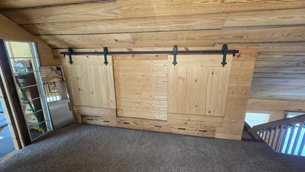 $349,900 | 28143 North Island Circle, Hollandale, MN 56045