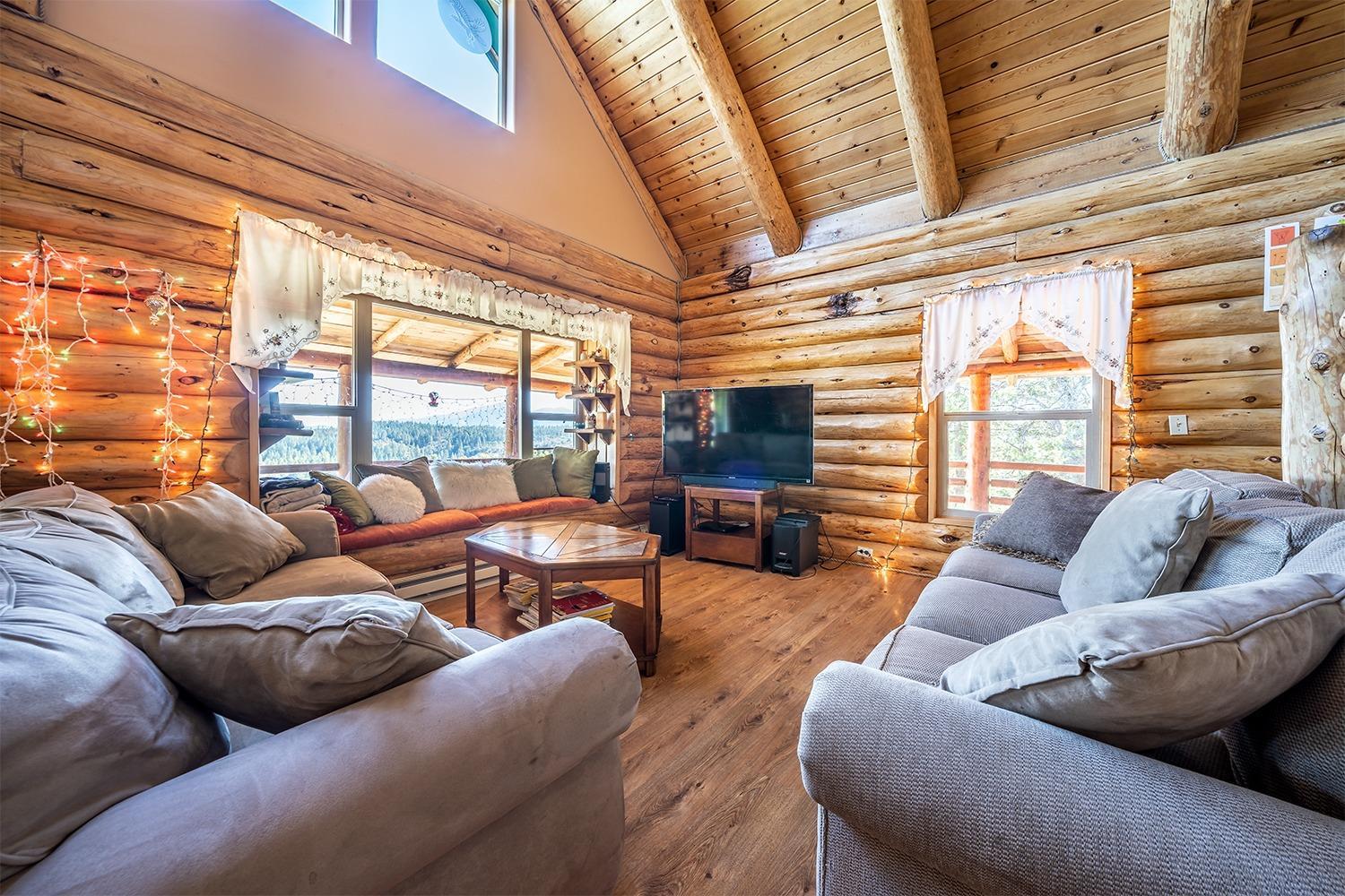 2045 Colestin Road Ashland, OR 97520 - Photo 10 of 34 Additional Photo