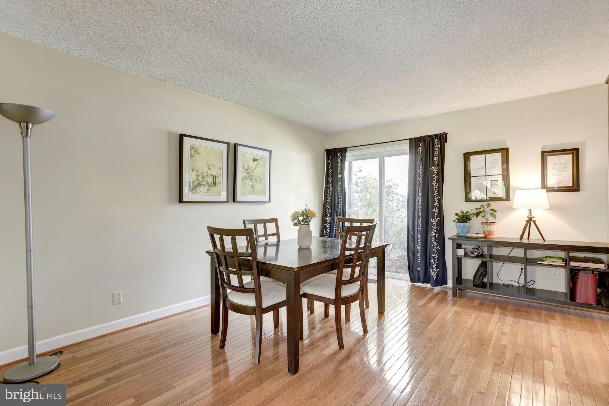 2220 Cartwright Place Reston, VA 20191 - Photo 3 of 39 Living Room (currently used as Dining)