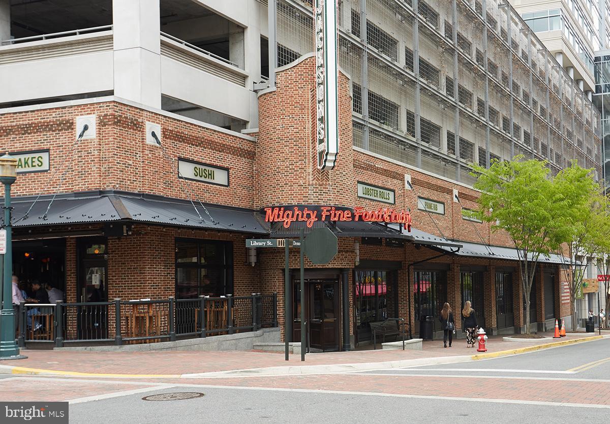 2220 Cartwright Place Reston, VA 20191 - Photo 35 of 39 Reston Town Center - Jacksons