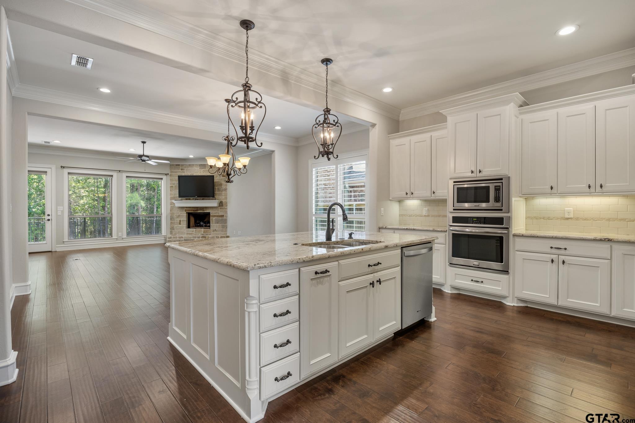 7308 Princedale Tyler, TX 75703 - Photo 6 of 42