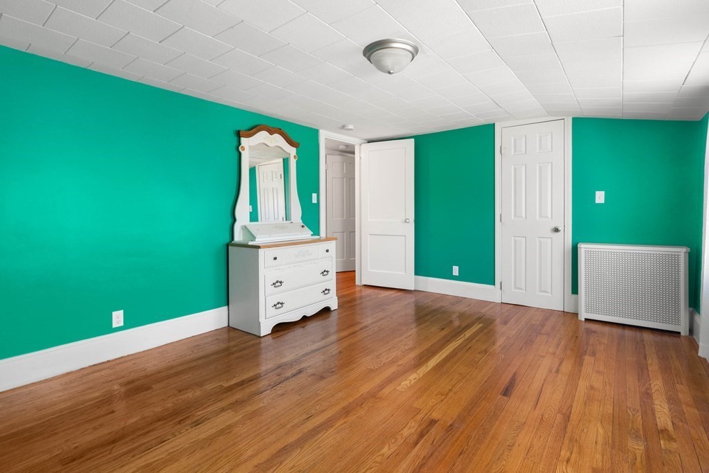 87 Buckingham Road North Andover, MA 01845 - Photo 11 of 25 Gallery Image 11