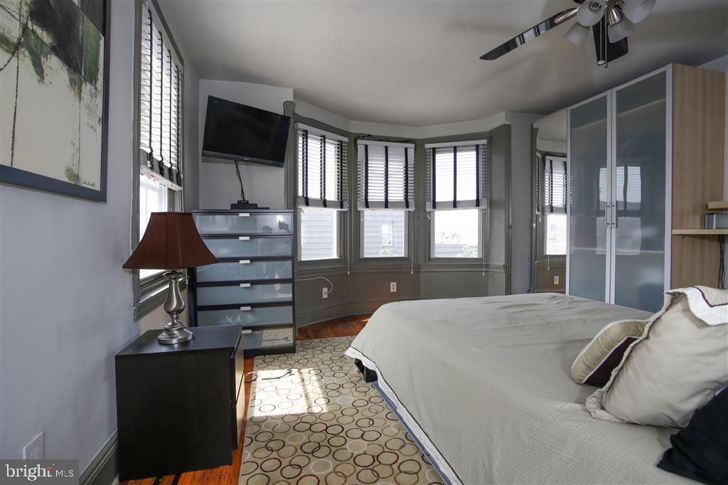 1840 South 10th Street Philadelphia, PA 19148 - Photo 21 of 30