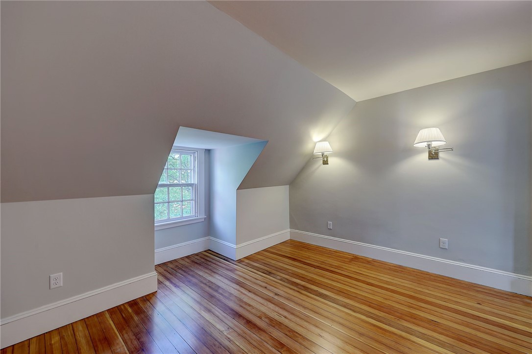 16 Elton Street Providence, RI 02906 - Photo 20 of 25